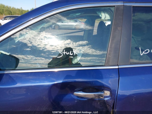 5N1AT2MV9JC737173 Nissan Rogue