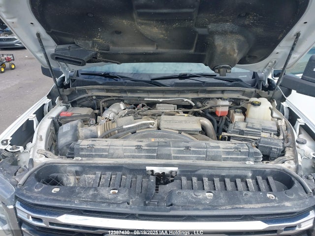 1GT19MEY2MF261598 GMC l5p - di, duramax, gen 5 var. 1