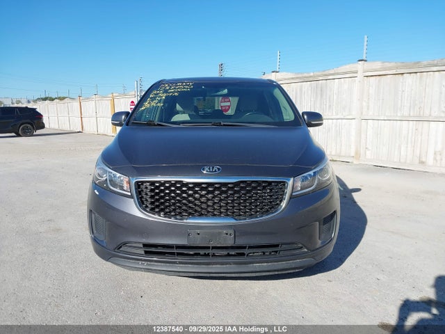 KIA Sedona 2018 KNDMB5C11J6360776 Image 13