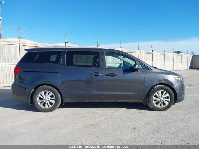 KIA Sedona 2018 KNDMB5C11J6360776 Image 14