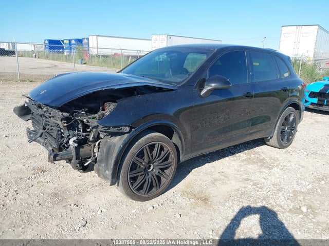 WP1AA2A21HKA82901 Porsche Cayenne