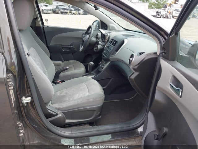 1G1JA5EH0E4180070 Chevrolet luw