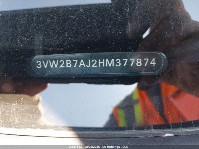 3VW2B7AJ2HM377874 Volkswagen 1.4 tsi