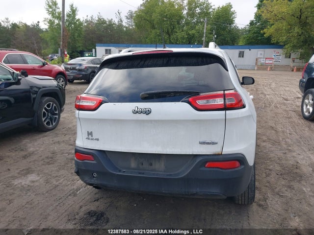 1C4PJMCB0FW500648 Jeep 2015