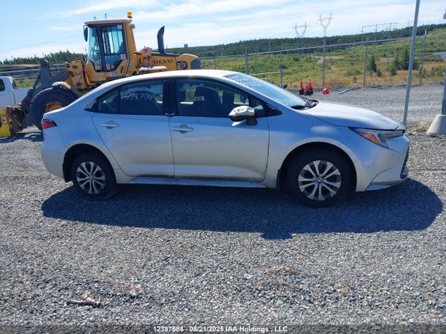 JTDBCMFE4R3034335 Toyota 2zr-fxe
