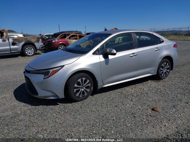 JTDBCMFE4R3034335 Toyota 2zr-fxe