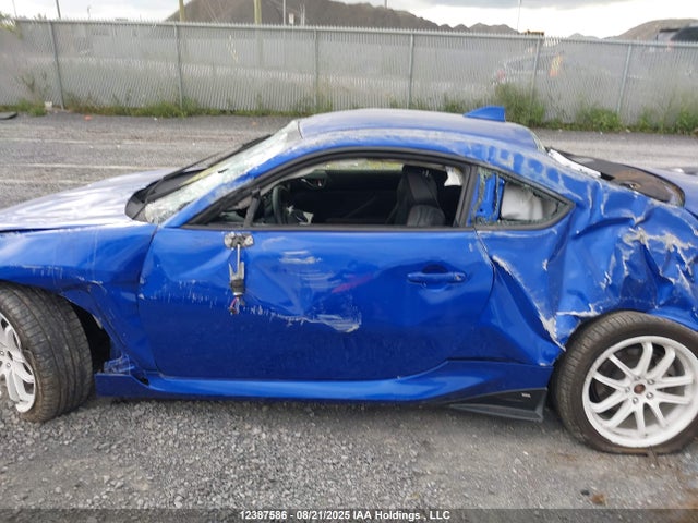 JF1ZDBE13P9700468 Subaru na