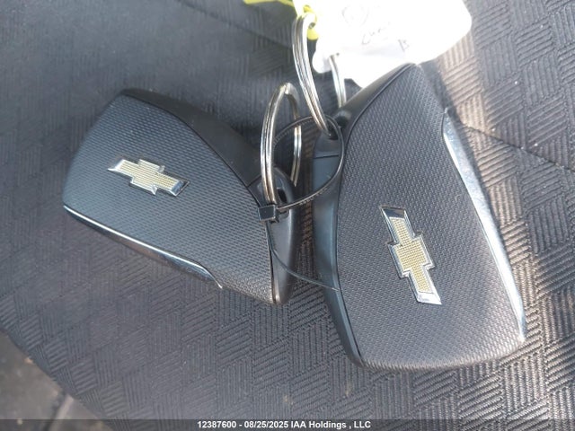 Chevrolet l84 2024 1GCUDDED7RZ303987 Image 11
