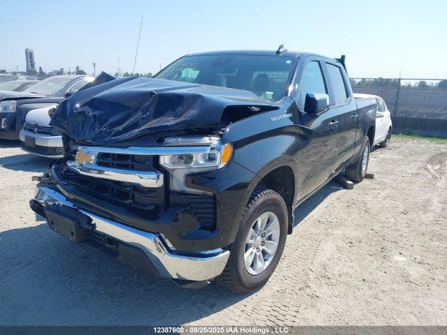 Chevrolet l84 2024 1GCUDDED7RZ303987 Image 2