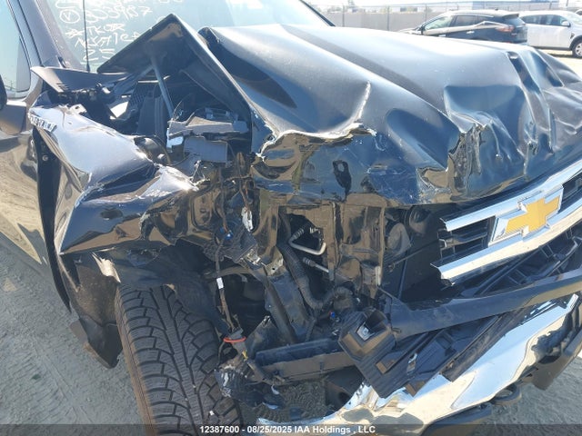 Chevrolet l84 2024 1GCUDDED7RZ303987 Image 6