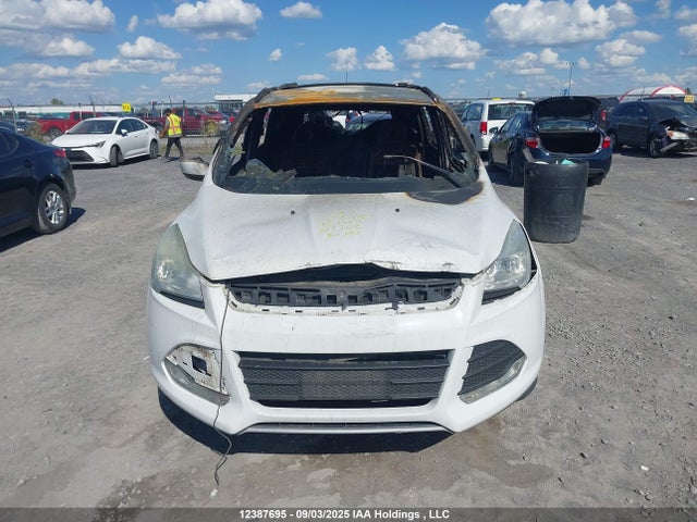 1FMCU9GX9GUB17308 Ford 2016