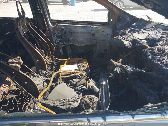 1FMCU9GX9GUB17308 Ford 2016