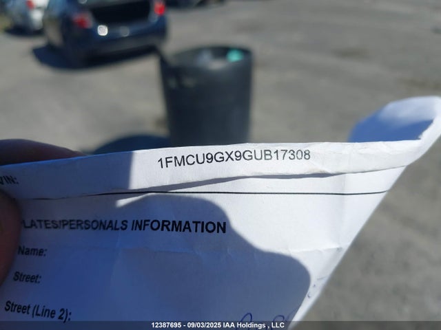 1FMCU9GX9GUB17308 Ford 2016