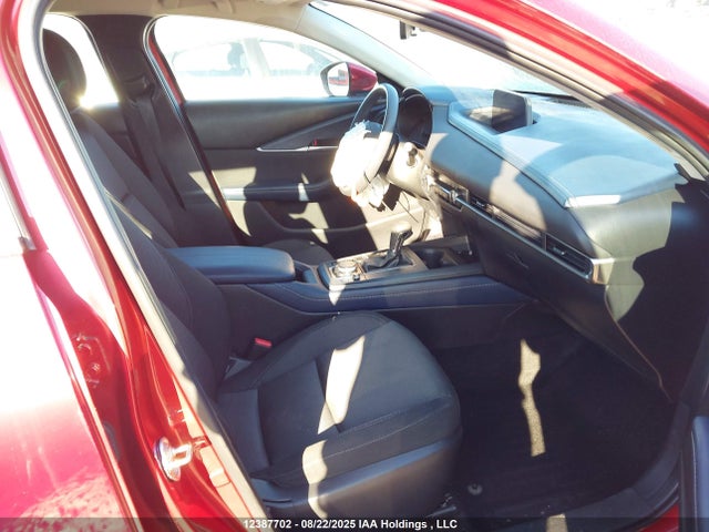 3MVDMBB77LM133317 Mazda pe