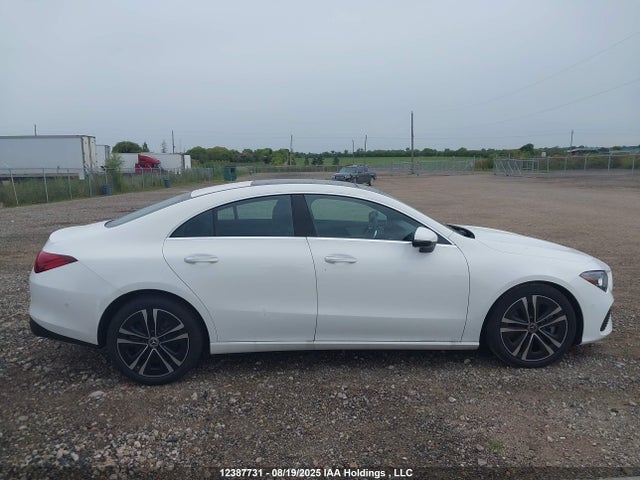 W1K5J4HB7SN528582 Mercedes-Benz m260