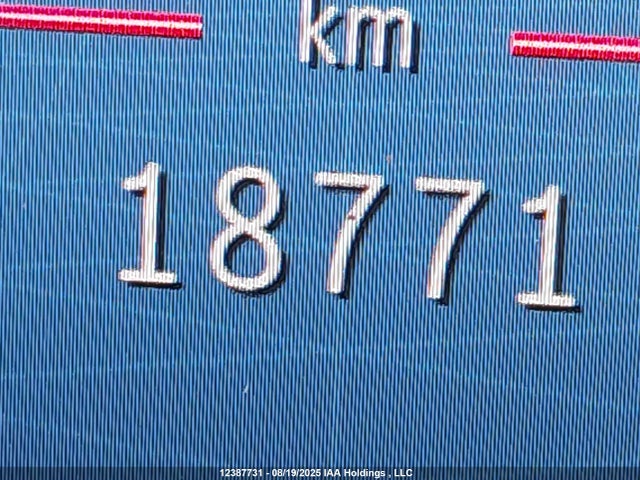 W1K5J4HB7SN528582 Mercedes-Benz m260