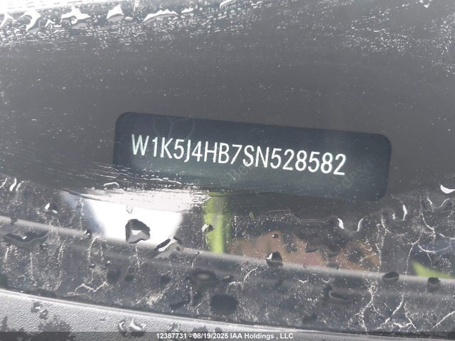 W1K5J4HB7SN528582 Mercedes-Benz m260