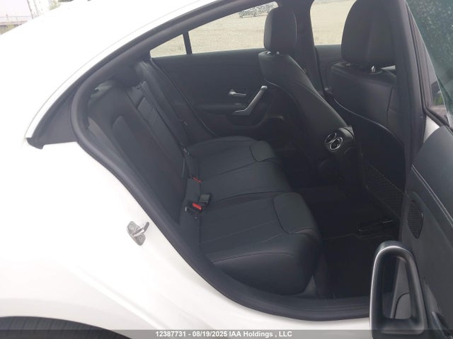 W1K5J4HB7SN528582 Mercedes-Benz m260
