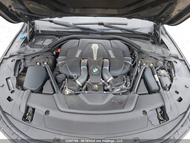 BMW 750i 2016 WBA7F2C54GG421198 Image 10
