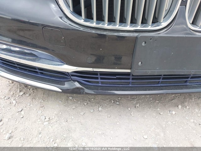 BMW 750i 2016 WBA7F2C54GG421198 Image 19