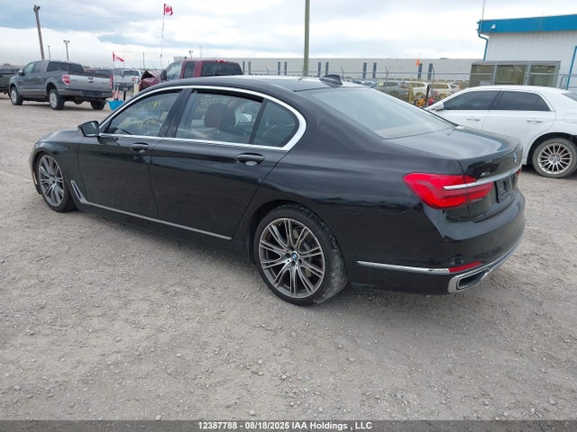 BMW 750i 2016 WBA7F2C54GG421198 Image 3
