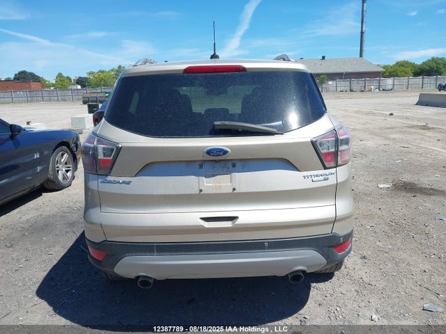Ford Escape 2017 1FMCU9J96HUA05741 Image 16