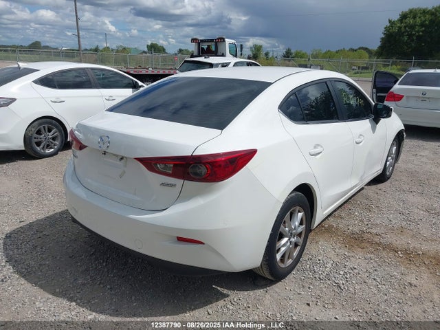 3MZBM1V7XGM289434 Mazda pe