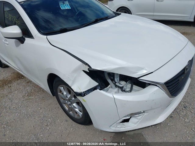 3MZBM1V7XGM289434 Mazda pe