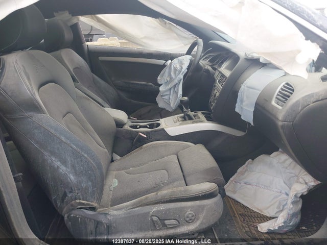 12387837 :رقم المزاد ، WAUSFBFR7BA006543 vin ، 2011 Audi A5 2.0t Premium مزاد بيع