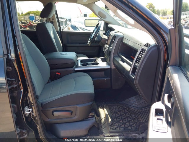 RAM 1500 2023 3C6RR7KG8PG658050 Image 5