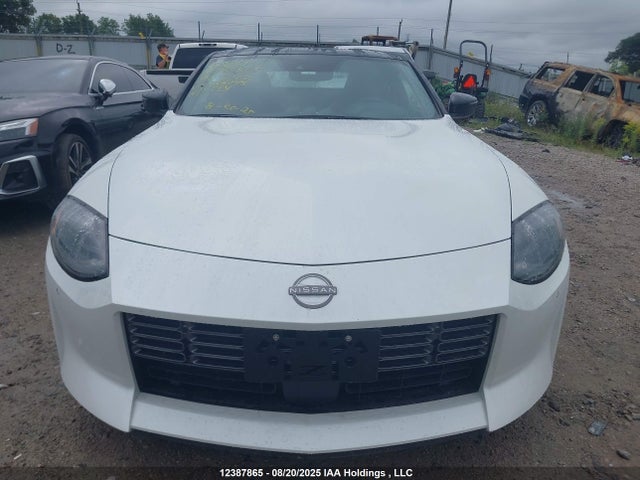 JN1BZ4BH6RM366143 Nissan Tt