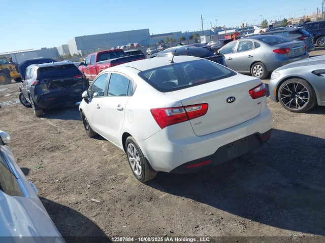 KIA dohc gamma 2015 KNADM4A31F6432153 Image 14
