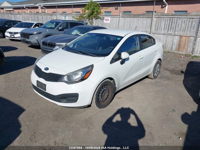 KIA dohc gamma 2015 KNADM4A31F6432153 Image 2