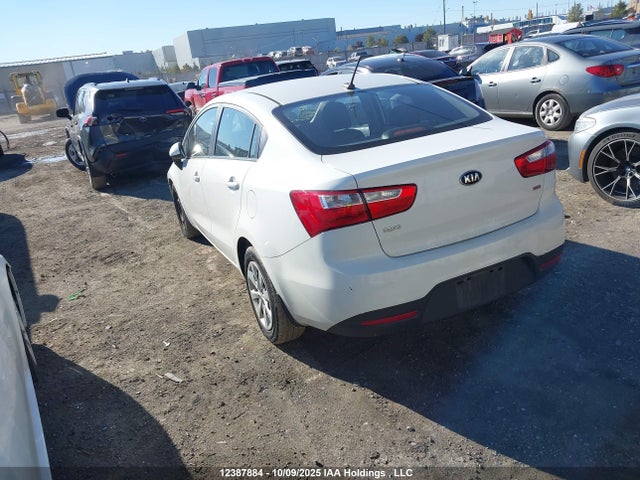 KIA dohc gamma 2015 KNADM4A31F6432153 Image 3