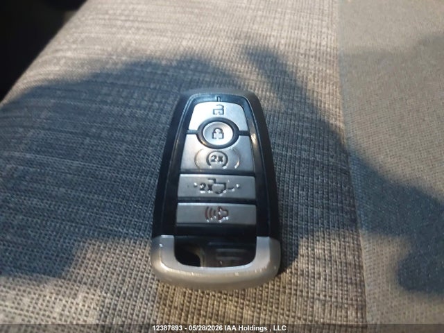 12387893 :رقم المزاد ، 1FT8W3BT5PEE06105 vin ، 2023 Ford F350 Super Duty مزاد بيع
