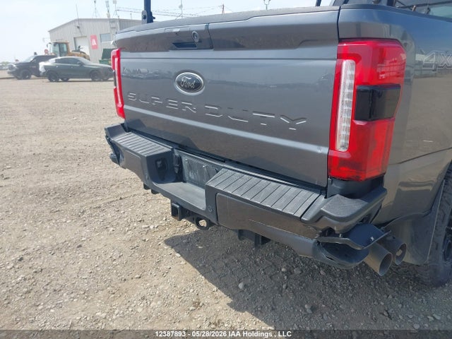 12387893 :رقم المزاد ، 1FT8W3BT5PEE06105 vin ، 2023 Ford F350 Super Duty مزاد بيع