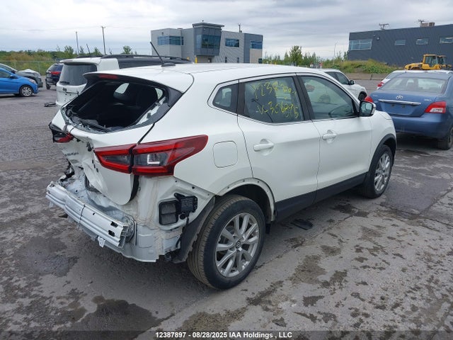 JN1BJ1AV3MW306895 Nissan ROGUE SPORT