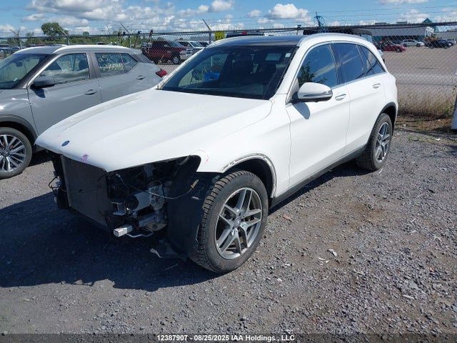 WDC0G4KB3GF060664 Mercedes-Benz m274
