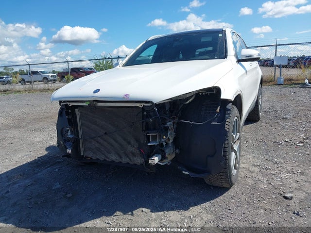 WDC0G4KB3GF060664 Mercedes-Benz m274