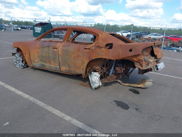 2C3CDXJG6FH739064 Dodge Charger