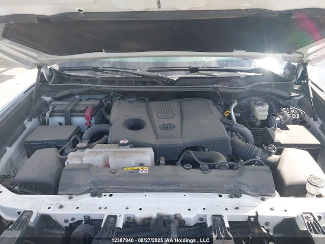 Toyota v35a-fts 2024 5TFNA5EC7RX026103 Image 10