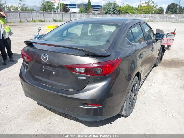 3MZBM1V71FM186188 Mazda pe
