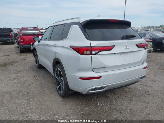 JA4J4WA8XRZ620230 Mitsubishi Outlander