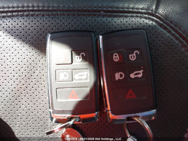SALEJ7EX9P2136345 Land Rover aj120