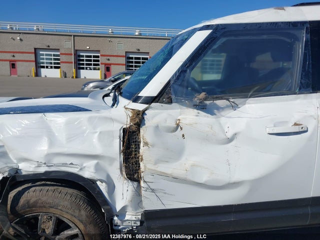 SALEJ7EX9P2136345 Land Rover aj120