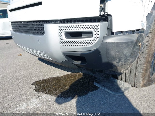 SALEJ7EX9P2136345 Land Rover aj120