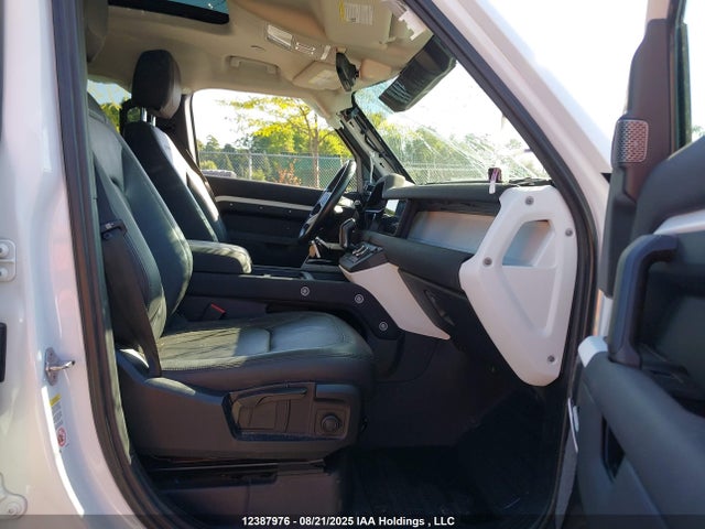 SALEJ7EX9P2136345 Land Rover aj120