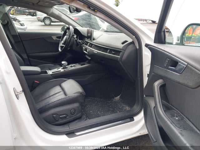 WAUCNAF45HN005611 Audi 2017