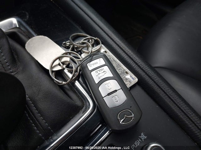 Mazda py 2017 JM3KFBCL1H0124130 Image 11