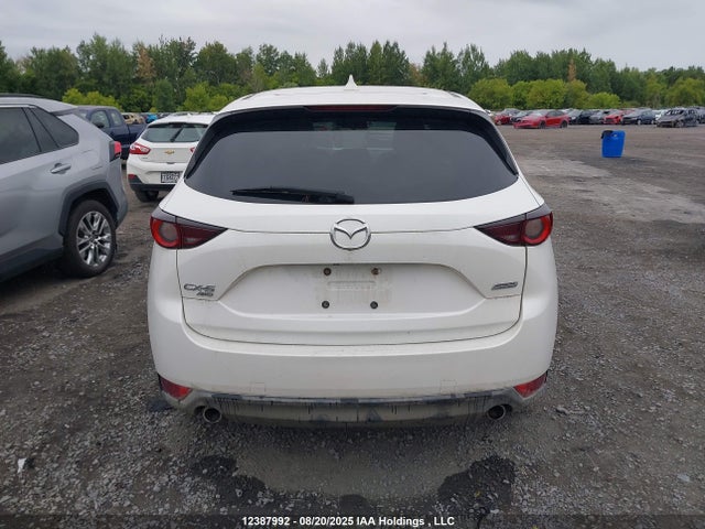 Mazda py 2017 JM3KFBCL1H0124130 Image 16